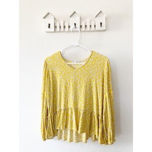 Pleione Daisy Print Tiered Boho Top